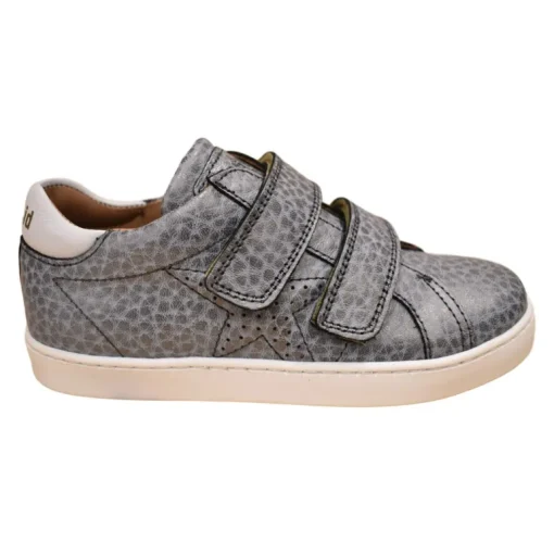 GRÅ SNEAKER