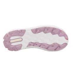 PINK SNEAKER
